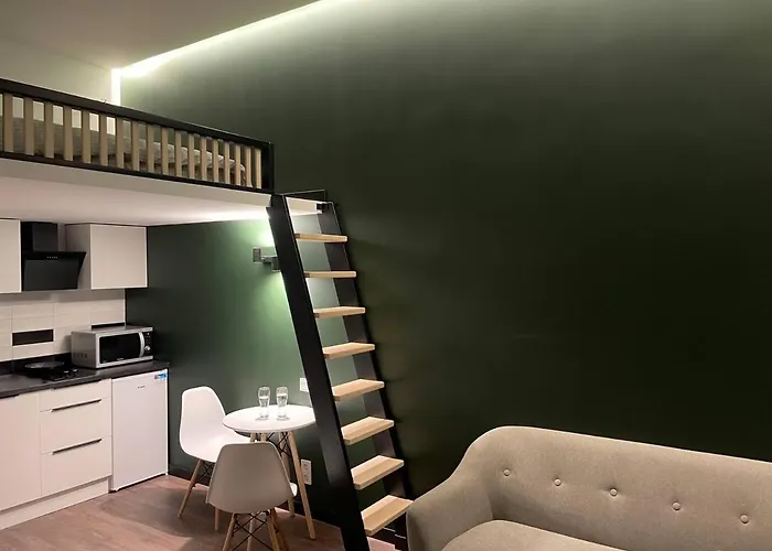 Апартаменти Mini - в центрі біля форуму